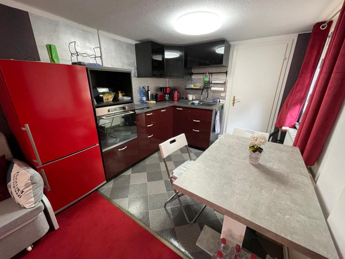 Tiny House Apartment Burig Exterior photo